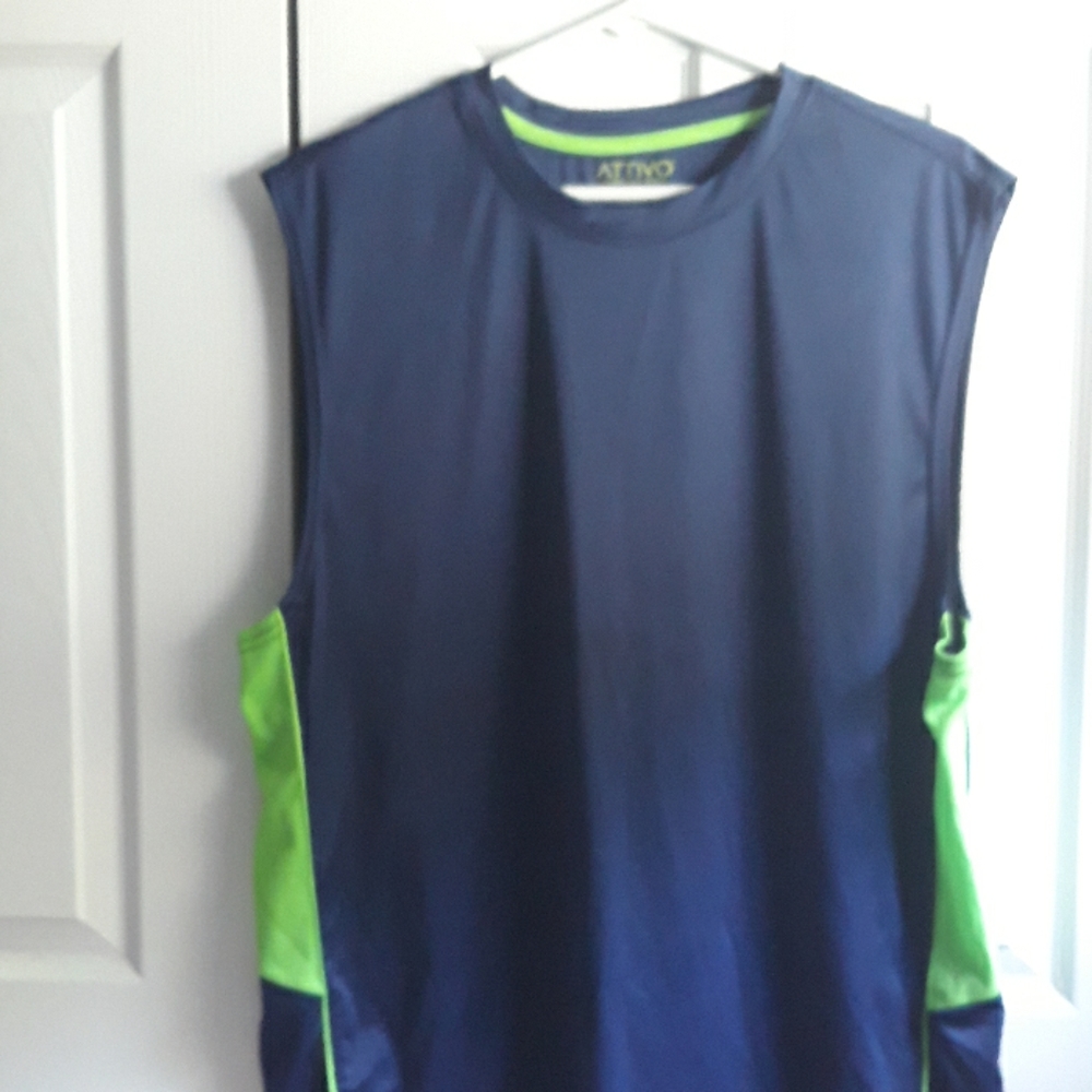 Attivo sleeveless blue athletic shirt